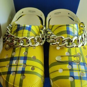 Crocs × Clueless Release